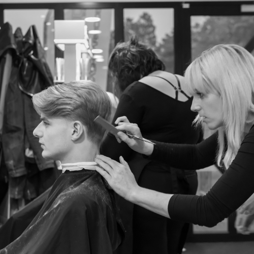 Haar behandelingen Corina's Haarmode