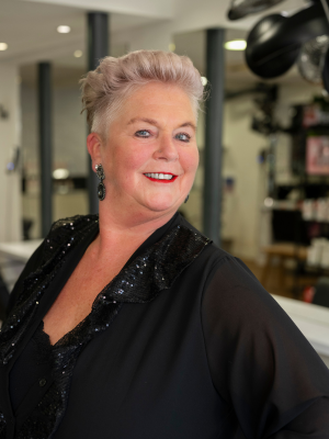 Rini - Corinas haarmode Oostzaan